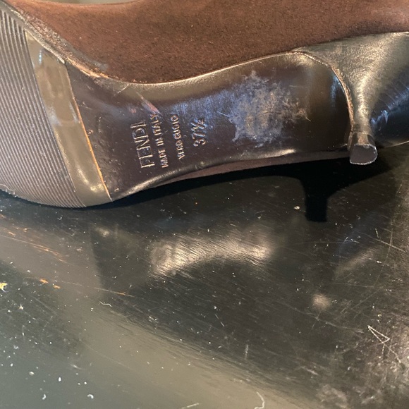 FENDI SUEDE BOOTS PREOWNED SIZE-7.5 - Picture 13 of 14